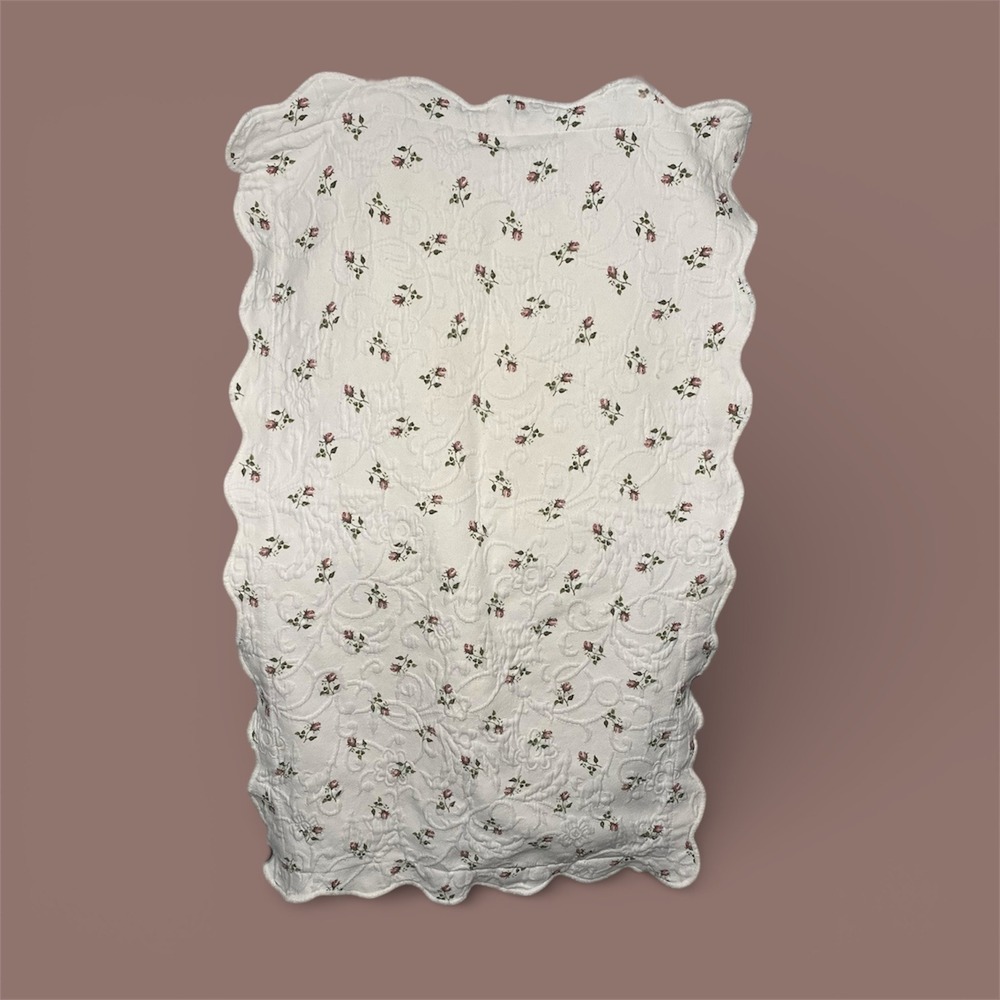 Colchass S Domingos Matelasse‎ Quilted King Sham 2-Piece Set Ivory Rose Scallop